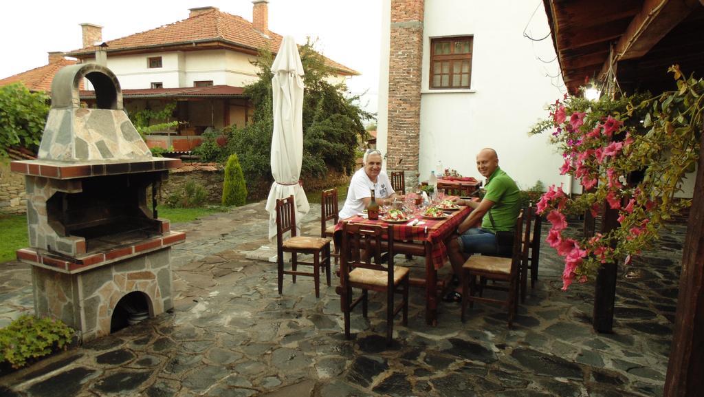 Guest House Popov Marchevo Bagian luar foto